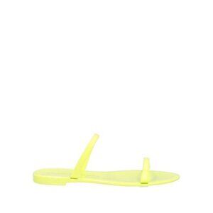 STUART WEITZMAN Lime Green Yellow Sawyer Sandals Size 7 NEW NWOB
